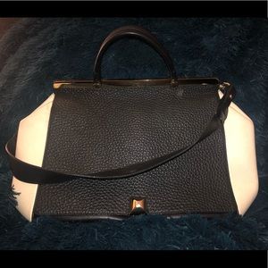 STUNNING😍Furla Shoulder Bag 💼 with handle option